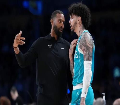 轮最佳阵容,揭晓,迪亚洛等五,乐鱼体育,乐鱼app,乐鱼官网,乐鱼体育app