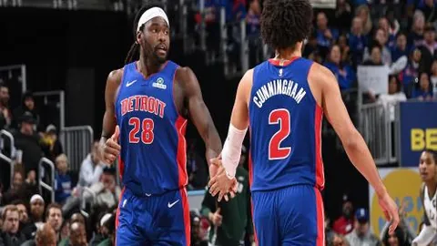 梅里诺神助攻，萨卡闪电破门，阿森纳2-0逆转夺冠！